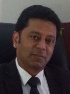 Dr.Naeem Sadiq