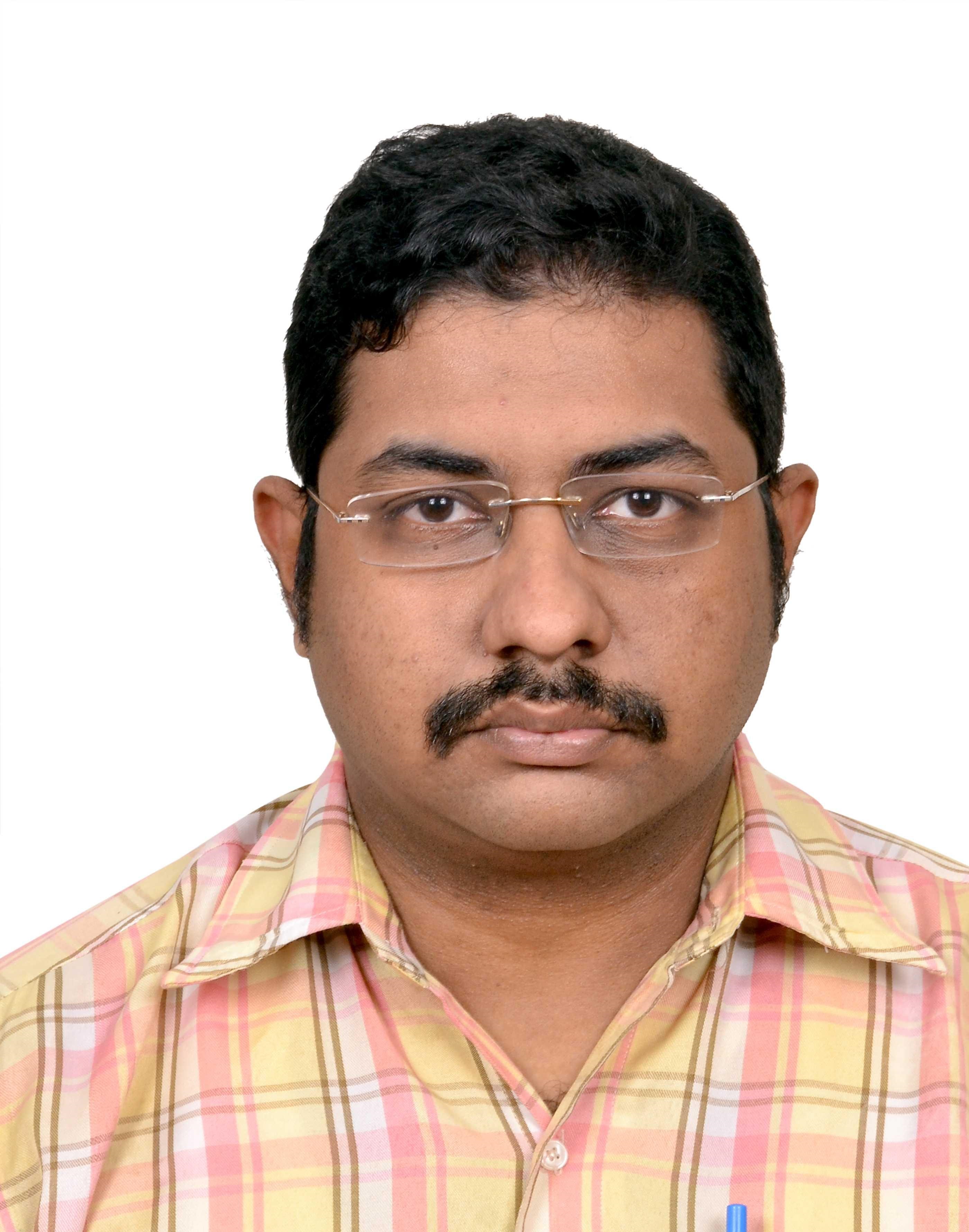 Dr.R.Srivathsan