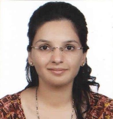 Dr.AASHNA JAIN