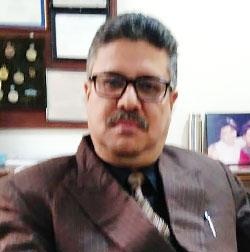 Dr.Ajay Kapoor