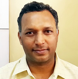 Dr.Akshay Pendse