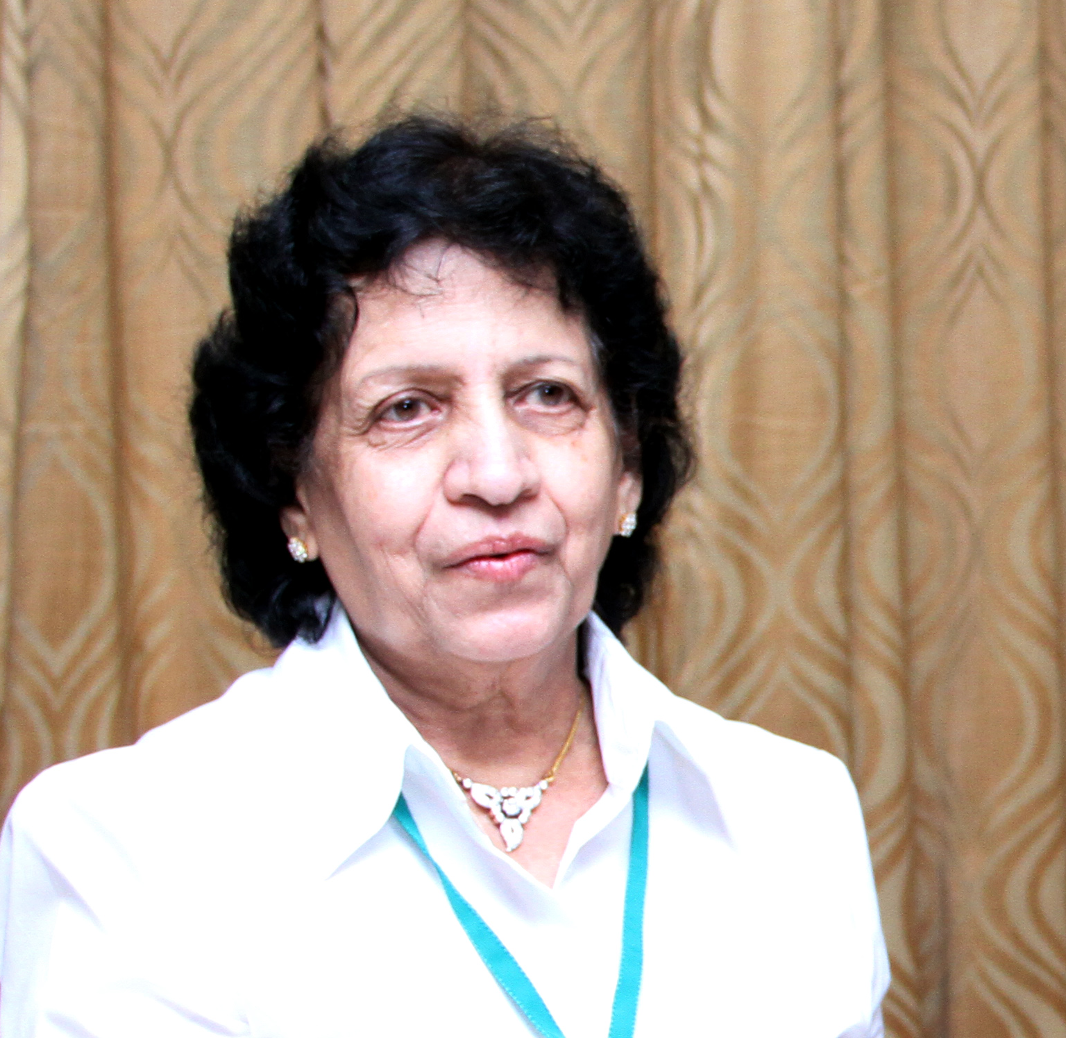 Dr.Asha Karkhanis