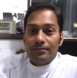 Dr.Mukesh Kansotia