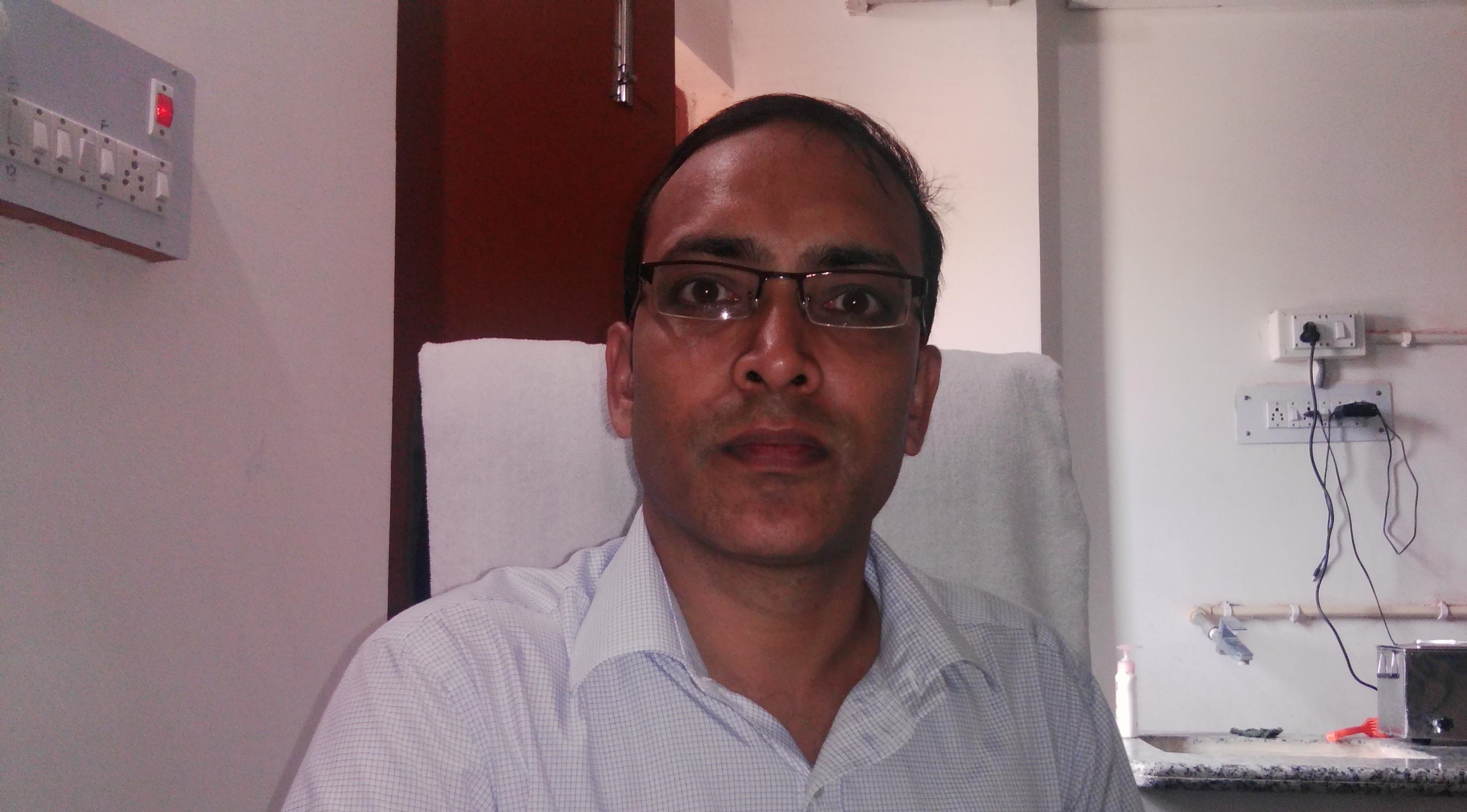 Dr.Rajiv Kumar